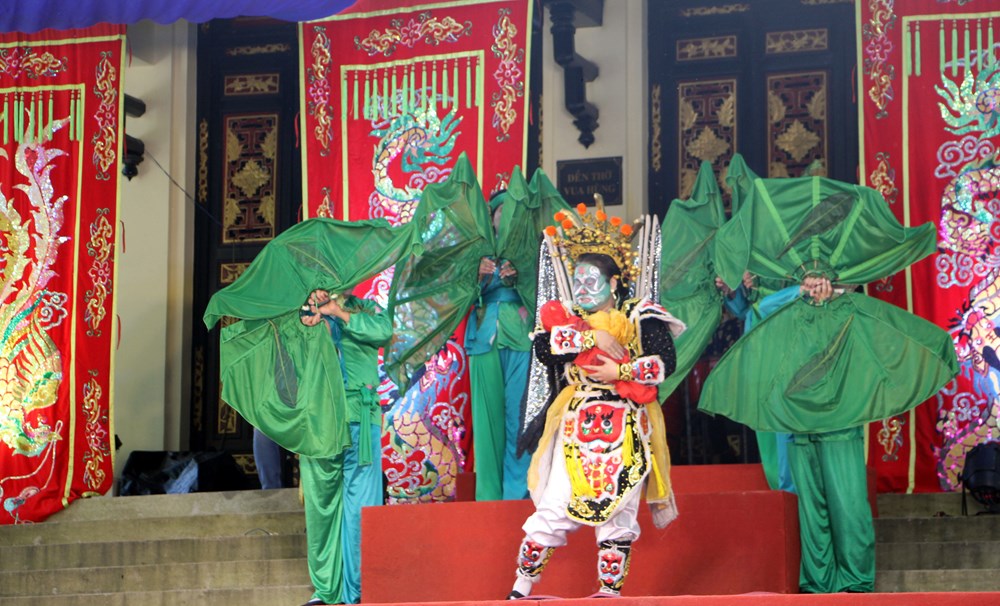 Hát Bội rực rỡ giữa không gian đô thị - ảnh 5