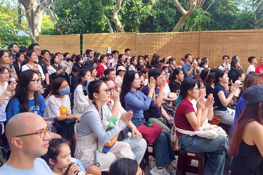 Hát Bội rực rỡ giữa không gian đô thị - ảnh 7