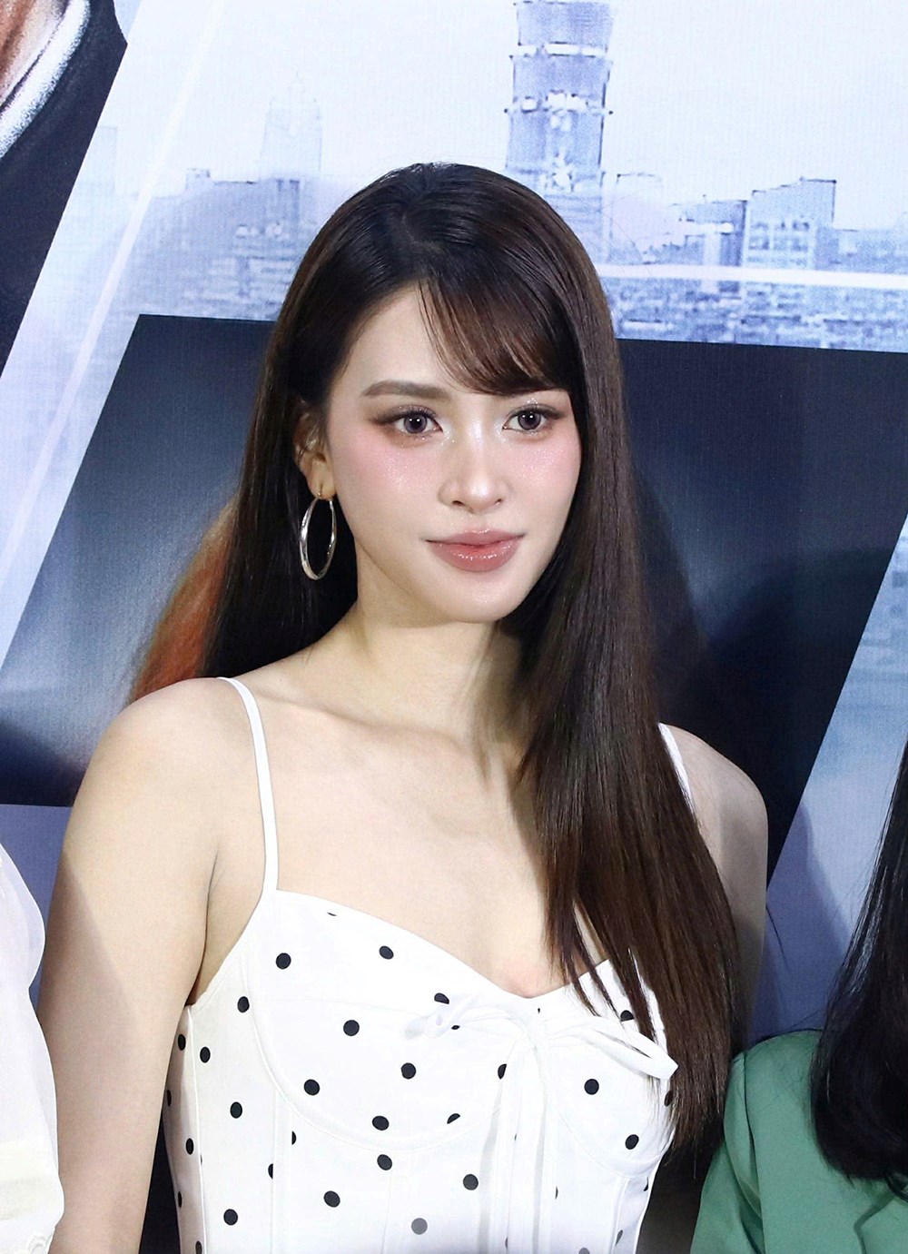 Hoa hậu Tiểu Vy, Đoàn Thiên Ân, nam vương Tuấn Ngọc lồng tiếng phim điện ảnh “96 phút sinh tử” - ảnh 3