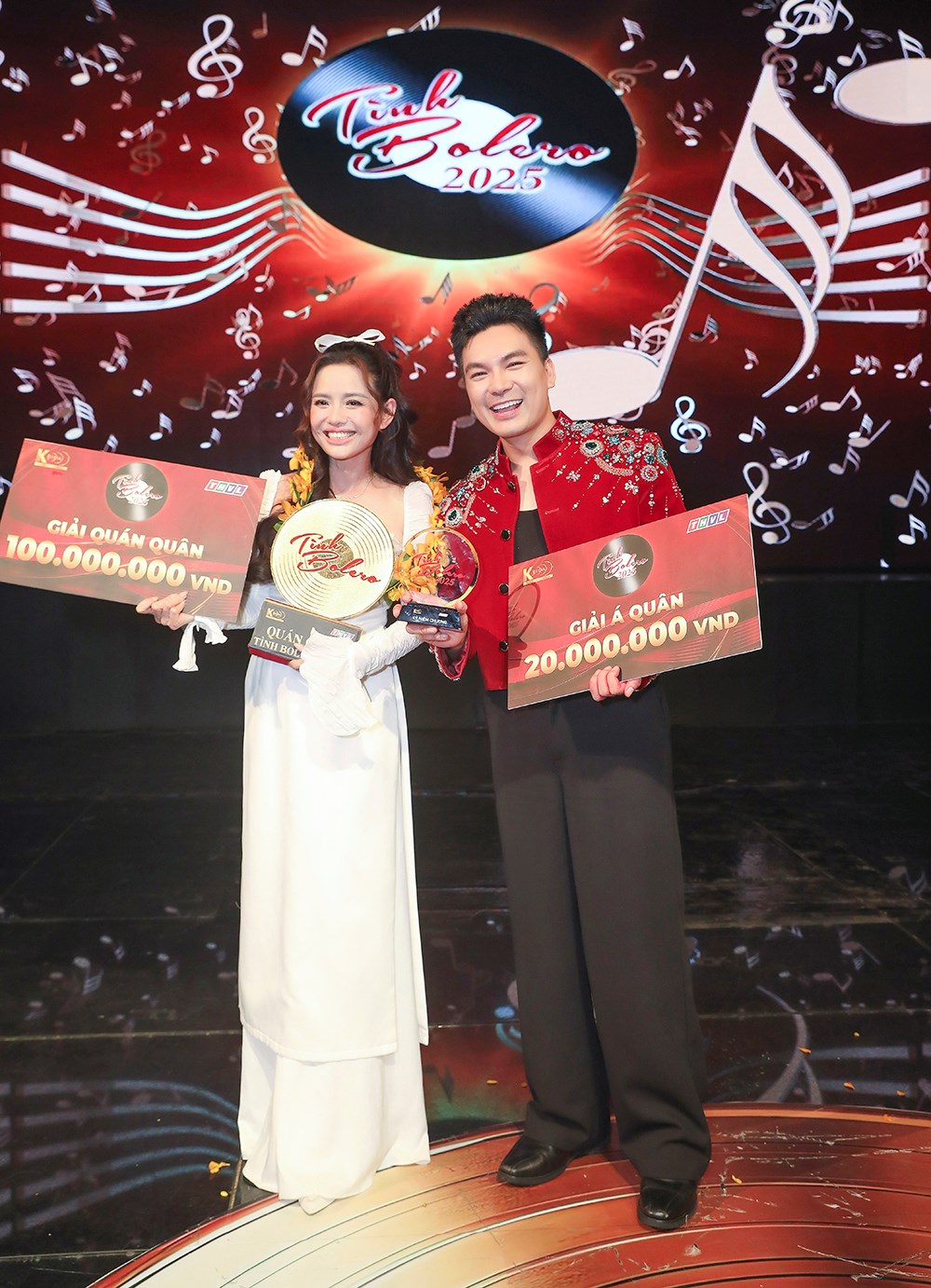 MC Quốc Trí lấy nước mắt giám khảo, giành á quân Tình Bolero 2025 - ảnh 4