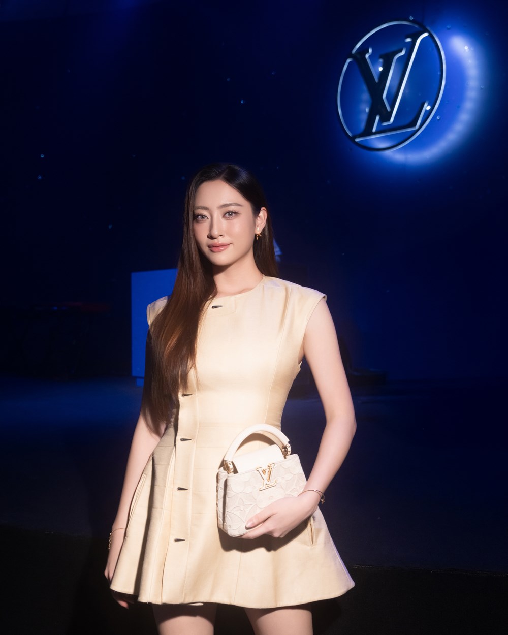 Lương Thùy Linh xuất hiện cùng dàn ‘em xinh’ tại tiệc thời trang Louis Vuitton - ảnh 2