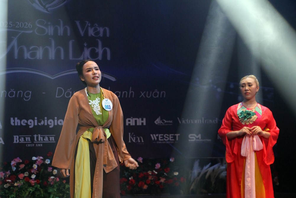 Bùng nổ đêm thi bán kết “Sinh viên thanh lịch 2025-2026“ - ảnh 10