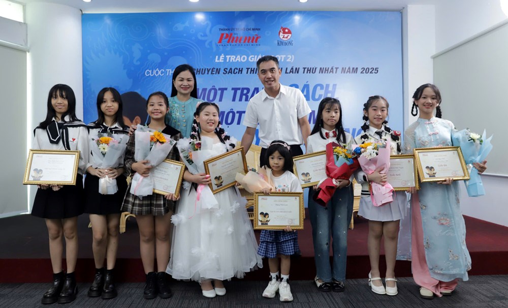 Trao giải đợt 2 Cuộc thi Kể chuyện sách thiếu nhi lần 1 – 2025 - ảnh 2
