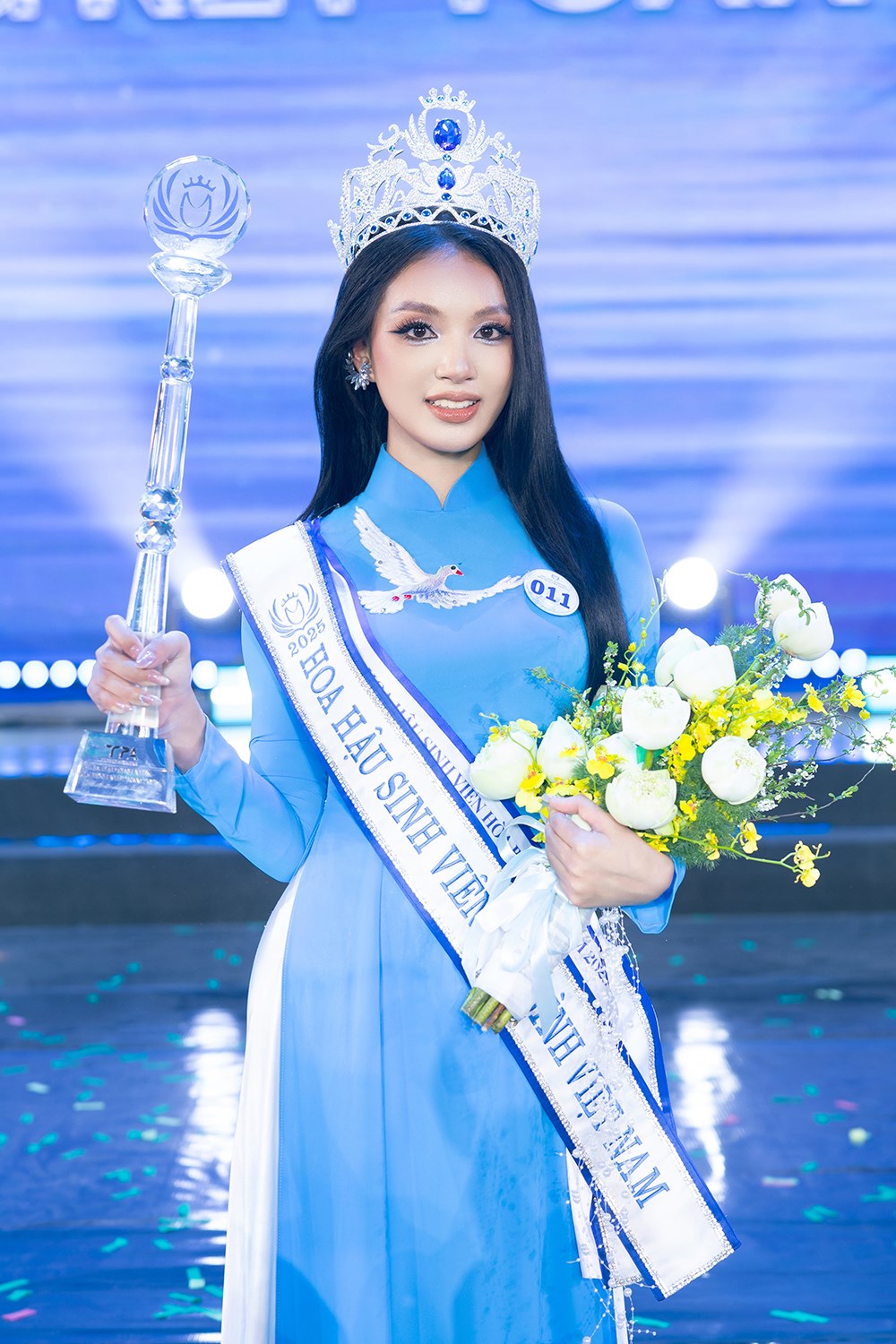 Nguyễn Phương Thanh đăng quang Hoa hậu Sinh viên Hoà bình Việt Nam 2025 - ảnh 4