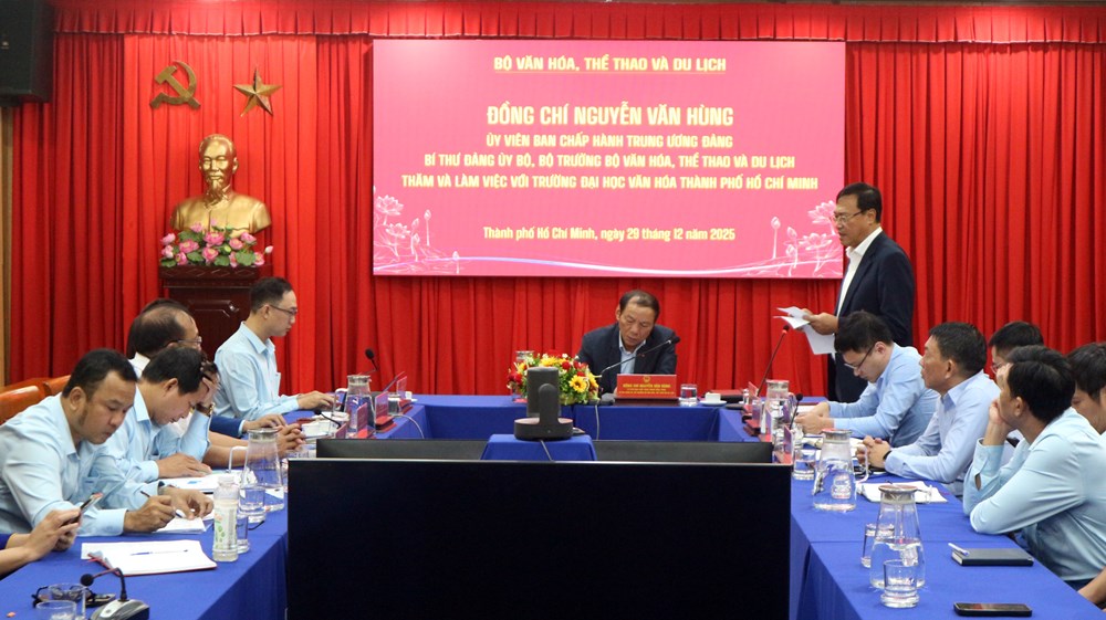 Giữ nhịp truyền thống, “thắp lửa” cho Trường Đại học Văn hóa TP.HCM - ảnh 7