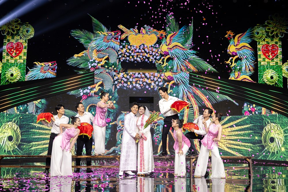 Cẩm Ly, Thanh Ngọc, Hồ Trung Dũng cùng dàn hoa hậu, á hậu hát “Chào năm mới 2026” - ảnh 2