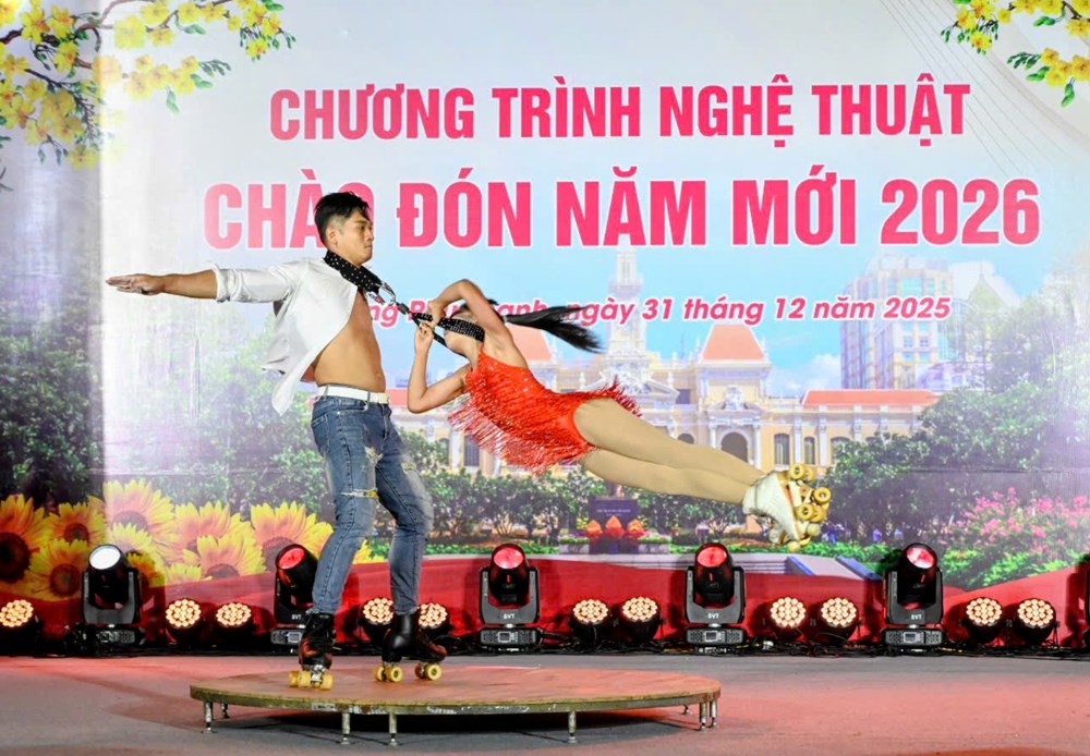 Chương trình nghệ thuật “Thành phố mùa xuân” chào mừng năm mới 2026 - ảnh 5