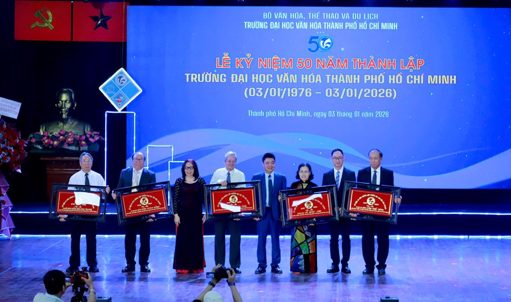 “Trường Đại học Văn hóa TP.HCM cần tiếp tục đổi mới tư duy, nâng cao chất lượng phù hợp giai đoạn mới“ - ảnh 5