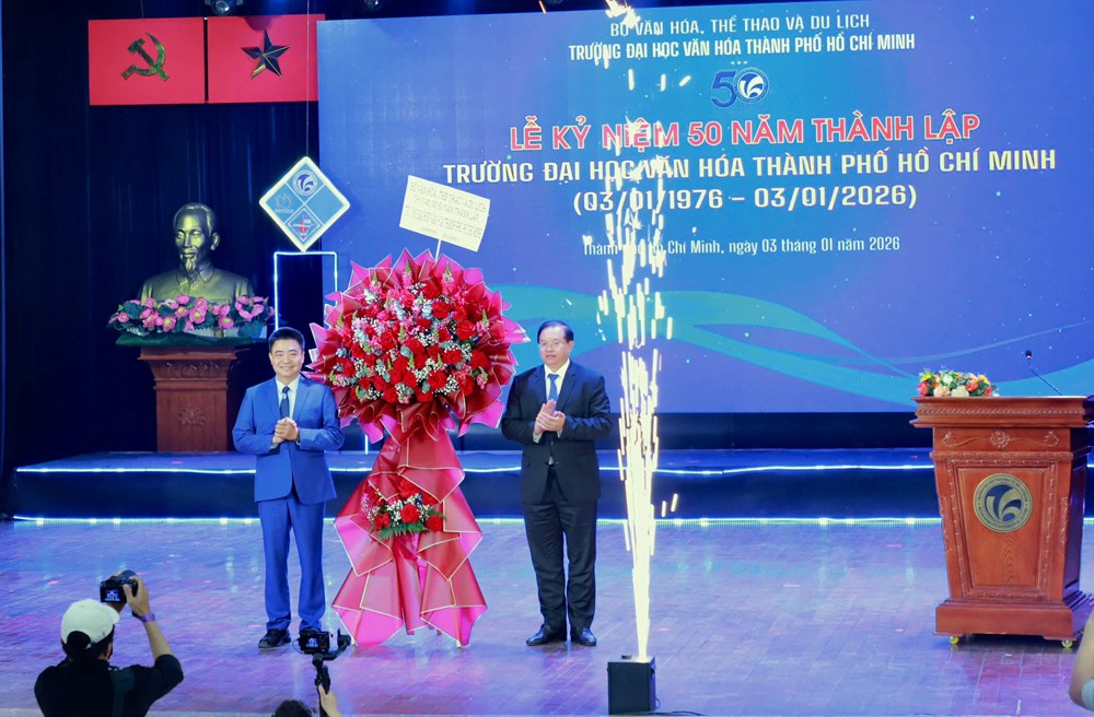 “Trường Đại học Văn hóa TP.HCM cần tiếp tục đổi mới tư duy, nâng cao chất lượng phù hợp giai đoạn mới“ - ảnh 1