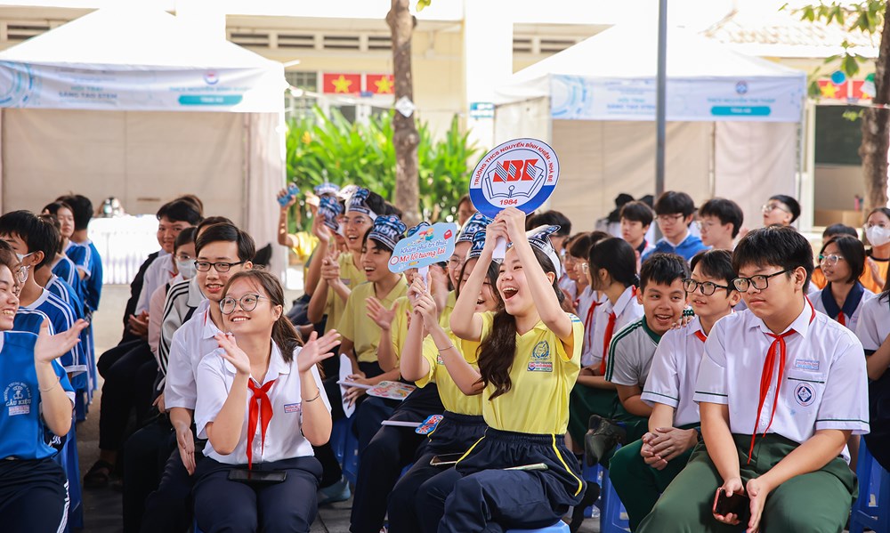 Hội trại STEM 2025: Khơi dậy đam mê khoa học cho học sinh - ảnh 2