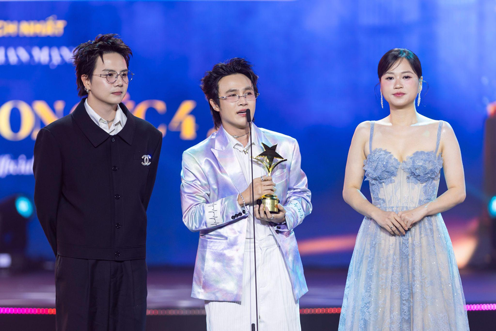 “Mưa đỏ” đoạt giải Phim hay nhất tại Ngôi sao Xanh 2025 - ảnh 9