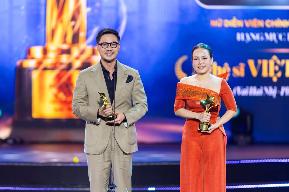 “Mưa đỏ” đoạt giải Phim hay nhất tại Ngôi sao Xanh 2025 - ảnh 4