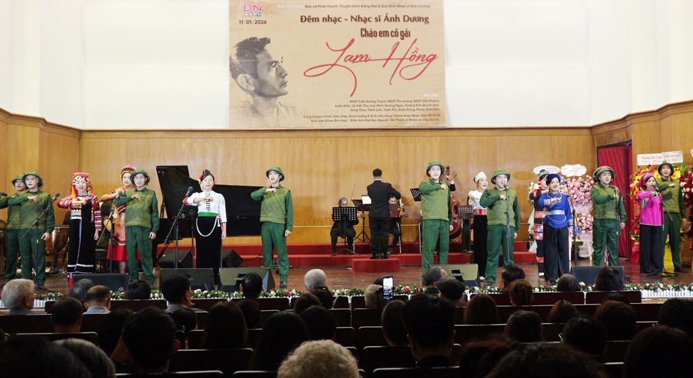 Xúc động đêm nhạc tưởng nhớ “Nhạc sĩ Ánh Dương - Chào em cô gái Lam Hồng“ - ảnh 10