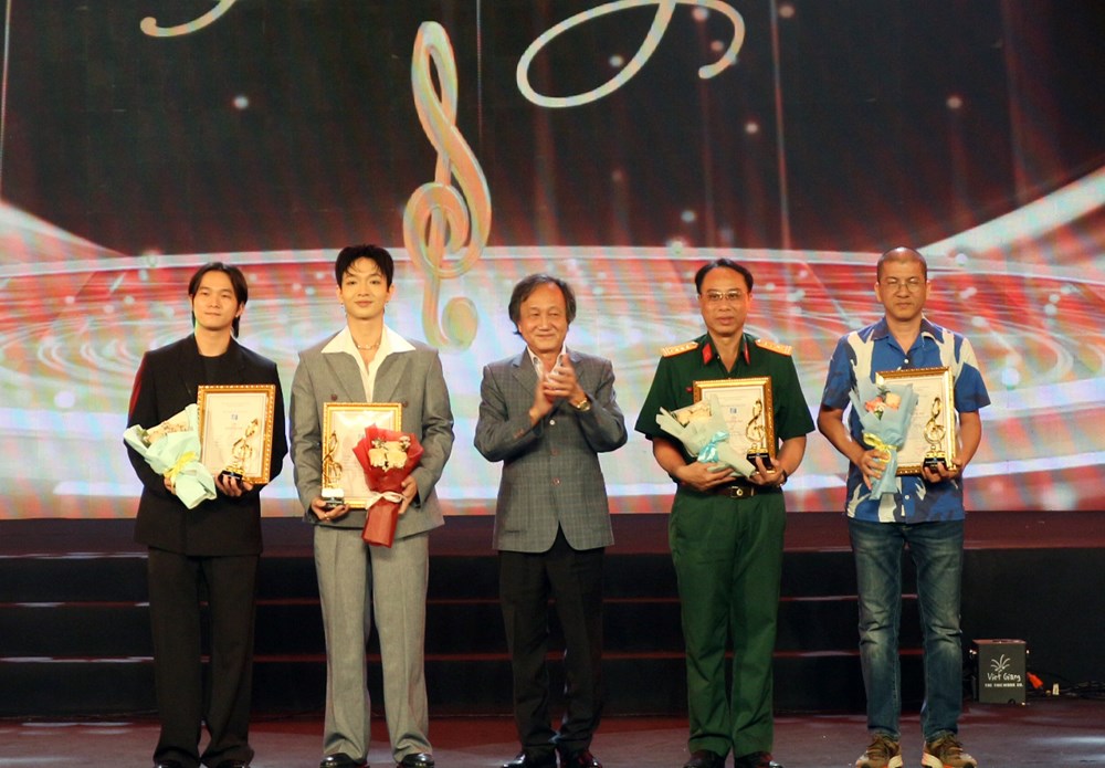 Trao Giải thưởng Âm nhạc Việt Nam năm 2025 tại TP.HCM - ảnh 5