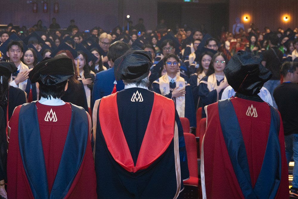 96% tân khoa có việc làm trước khi nhận bằng - ảnh 1