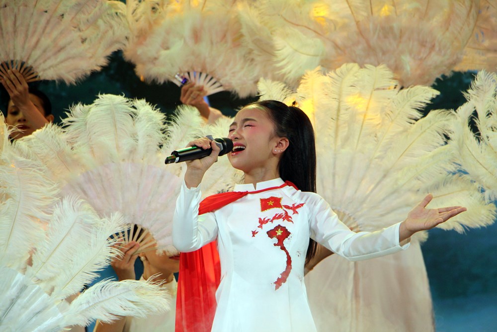 Hán Yu Triệu Vy đăng quang “Tinh hoa nhí Việt Nam”  - ảnh 3