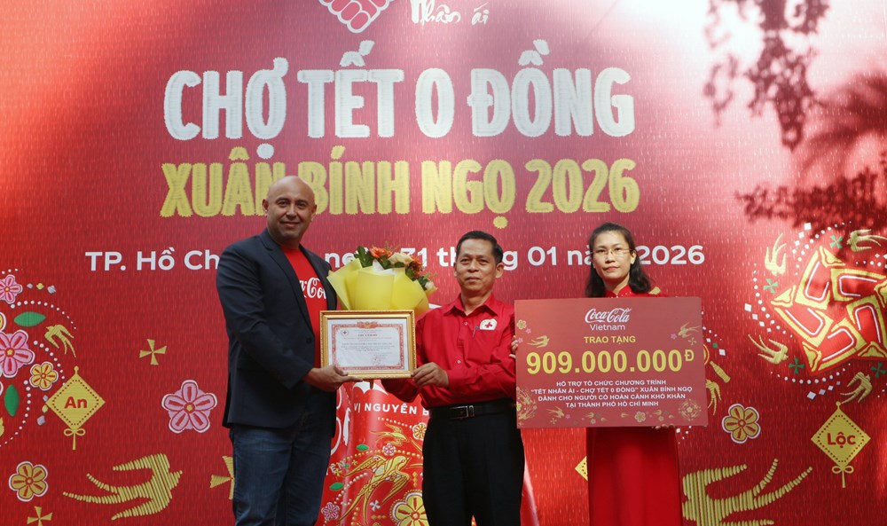 “Tết Nhân ái – Chợ Tết 0 đồng” đến với hơn 1.200 người dân khó khăn tại TP.HCM - ảnh 1