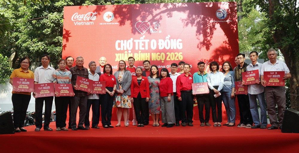 “Tết Nhân ái – Chợ Tết 0 đồng” đến với hơn 1.200 người dân khó khăn tại TP.HCM - ảnh 2