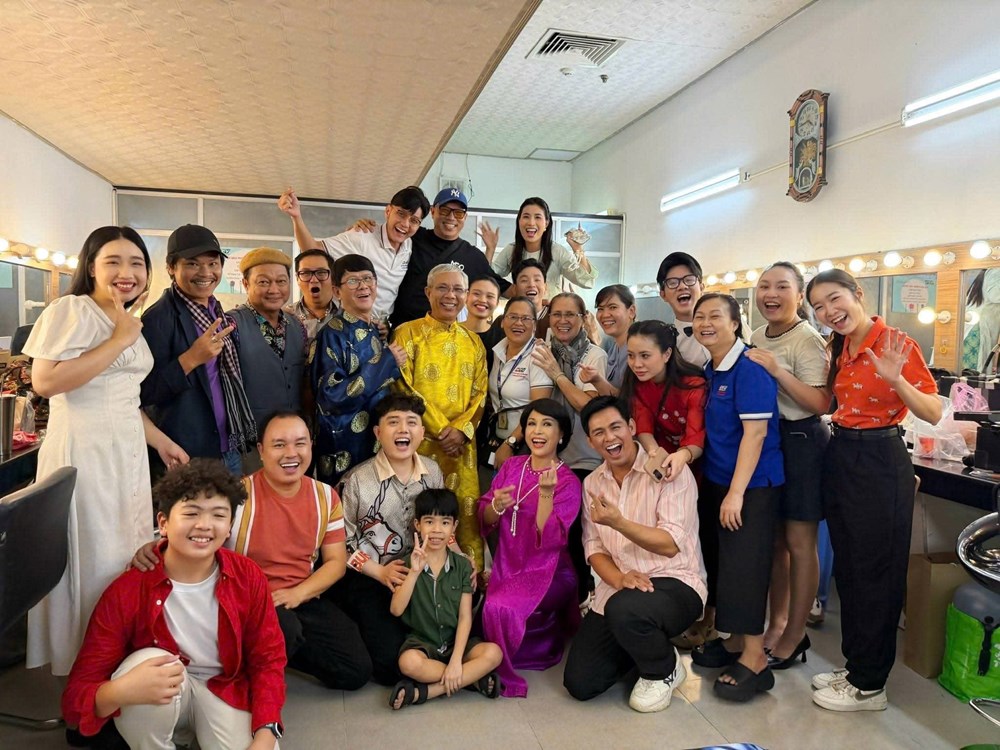 Kịch Tết HTV9 “Lấy may lấy lộc”: Tiếng cười xuân và câu chuyện sẻ chia - ảnh 4