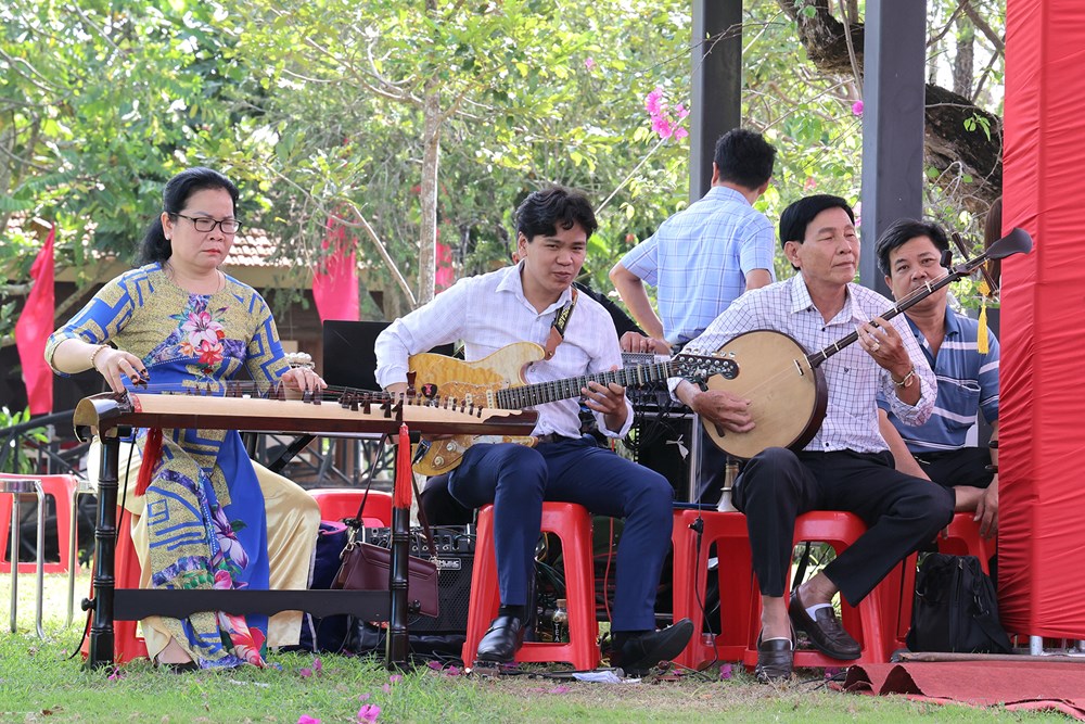 Vui xuân tưởng nhớ về bác Sáu Dân - ảnh 6