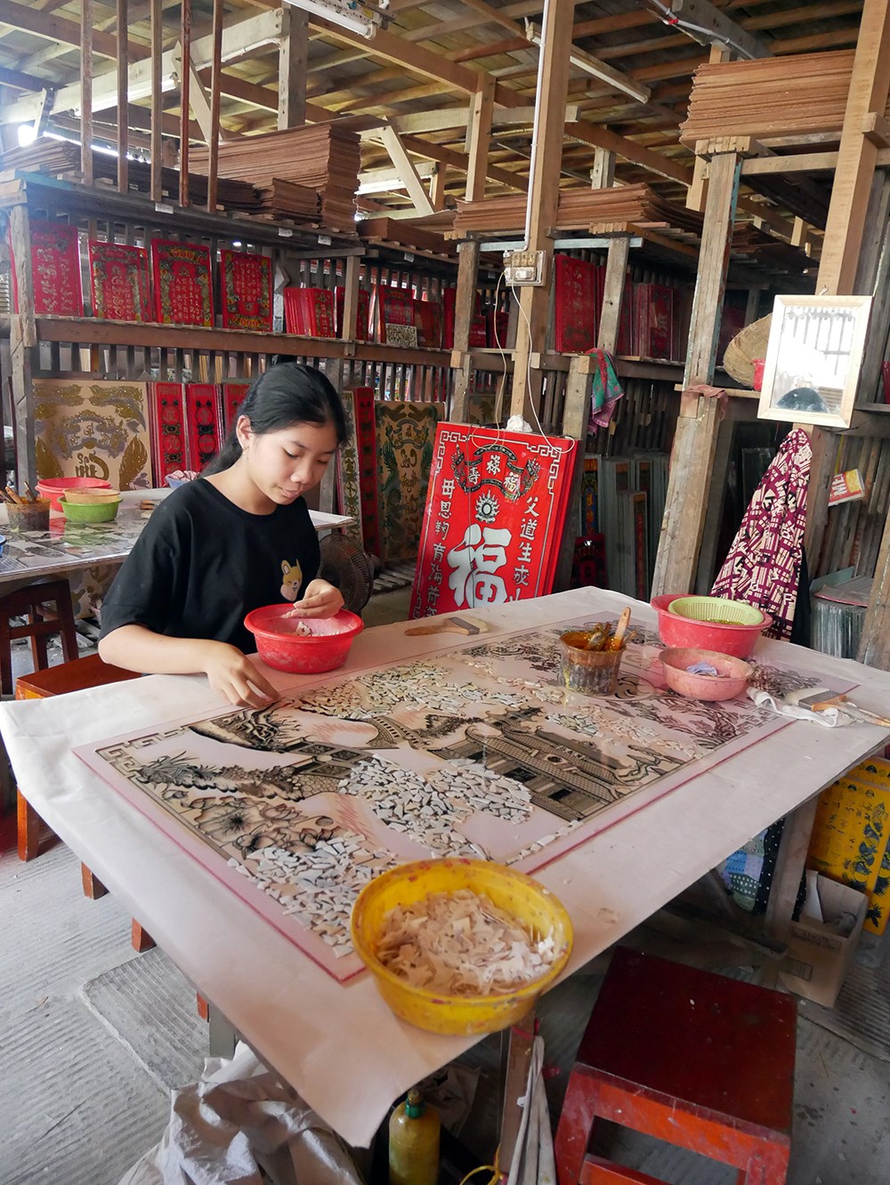 Ra mắt ấn phẩm “Tranh kiếng Nam Bộ: Nghệ phẩm của mọi nhà” - ảnh 4