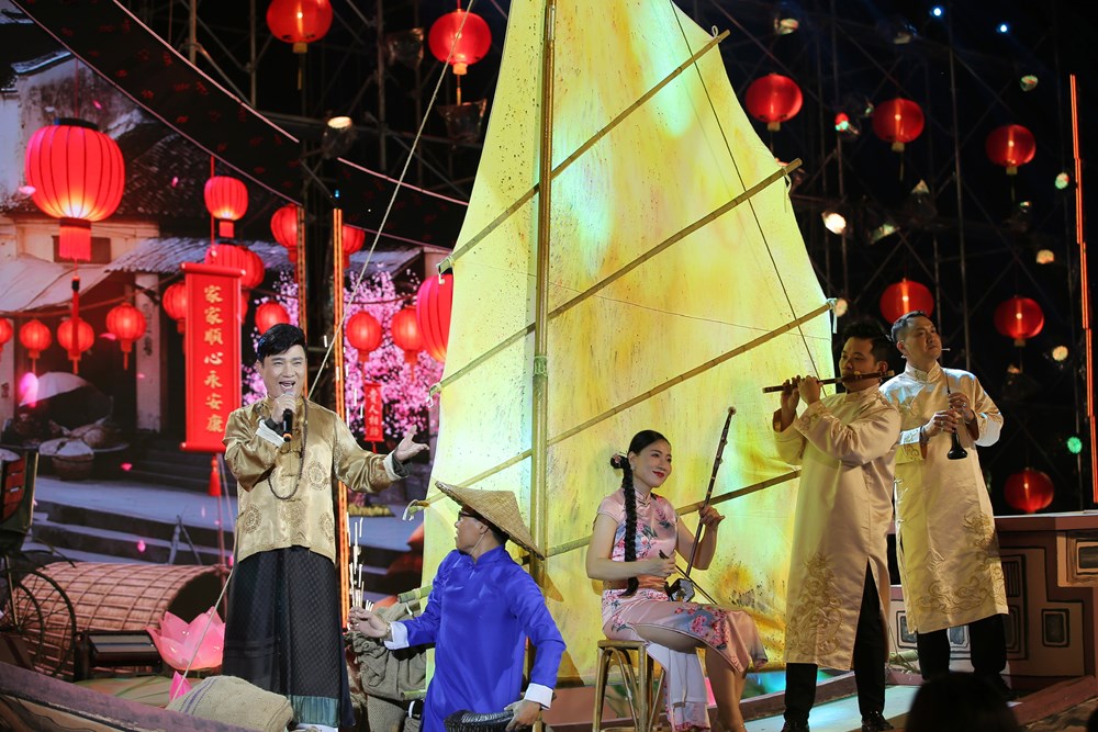 Rộn rã “Ngày Tết Nguyên Tiêu” đêm rằm đầu Xuân Bính Ngọ 2026 - ảnh 6