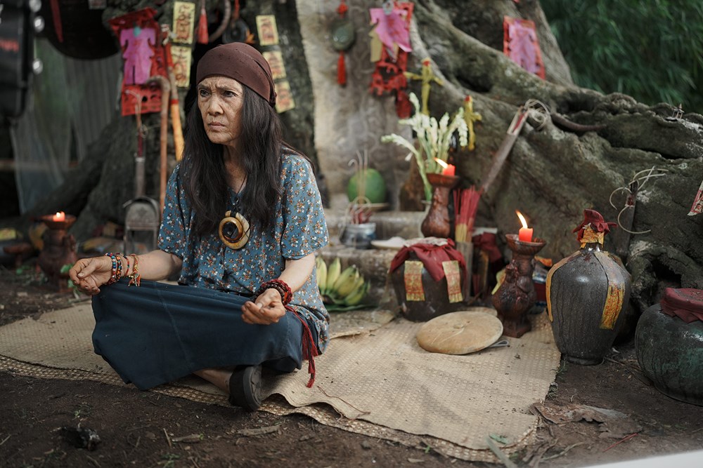 Vân Dung tái xuất cùng Khả Như – Quang Tuấn trong “Quỷ nhập tràng 2”, hé lộ nhiều cảnh quay gây bức xúc - ảnh 3