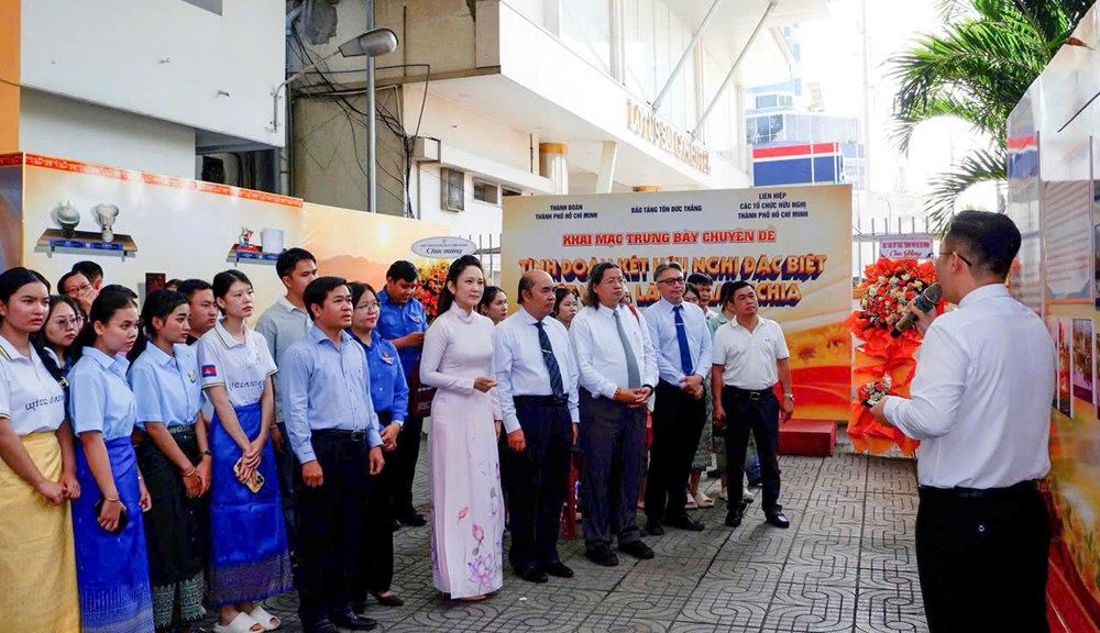 Trưng bày chuyên đề “Tình đoàn kết hữu nghị đặc biệt Việt Nam – Lào – Campuchia“ - ảnh 3