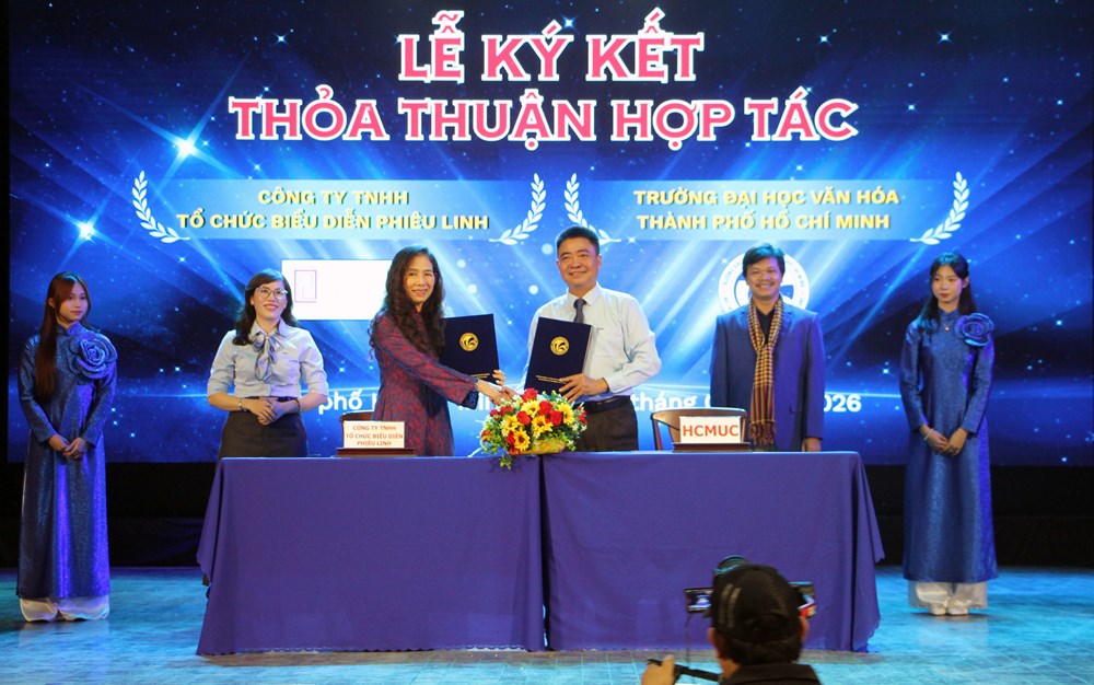 Chuỗi hoạt động tưởng niệm 100 năm ngày mất Phan Châu Trinh - ảnh 4