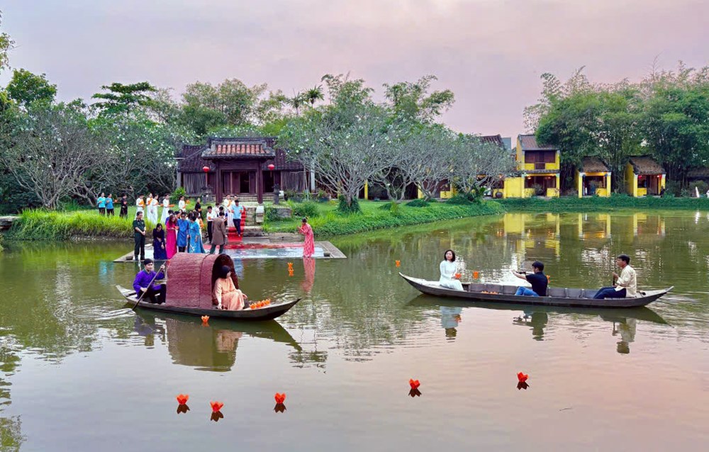 Bảo tàng Áo Dài tưởng niệm 65 năm thảm họa da cam tại Việt Nam - ảnh 1