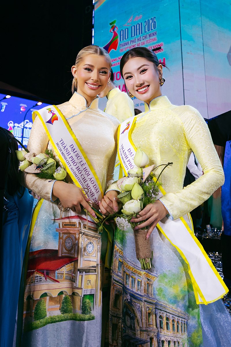 Hoa hậu khoe sắc trong tà áo dài kể chuyện nghề tơ tằm Việt - ảnh 6