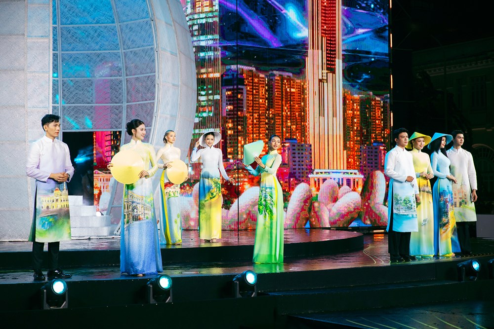 Hoa hậu khoe sắc trong tà áo dài kể chuyện nghề tơ tằm Việt - ảnh 5