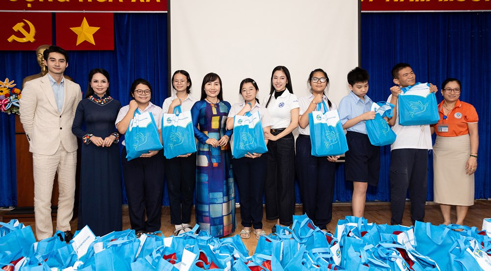 Nhiều sáng kiến nhân ái tại Miss World Vietnam 2025 - ảnh 1
