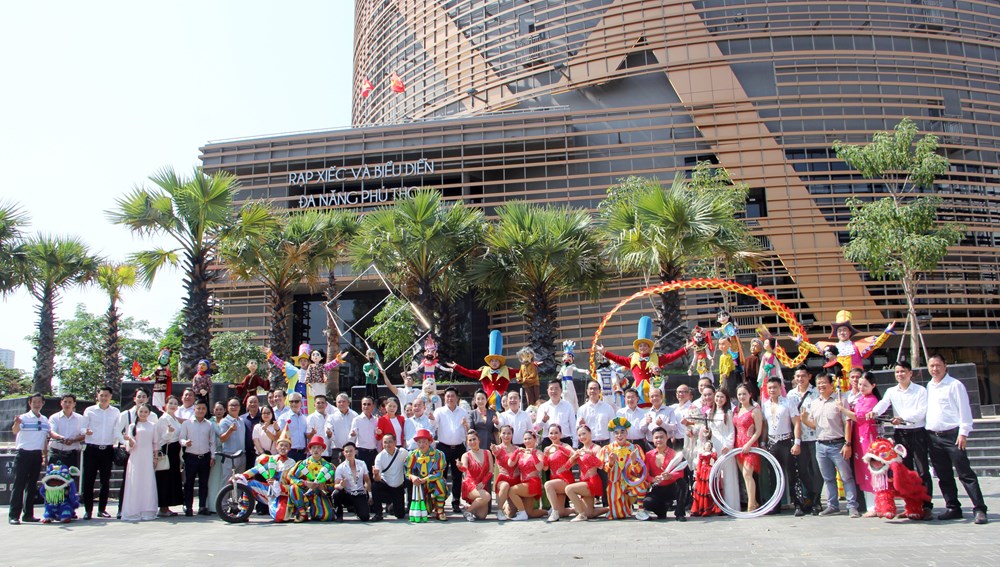 NSND Thanh Thúy: “Công nghiệp văn hóa cần cơ chế đủ mạnh để phát triển“ - ảnh 2