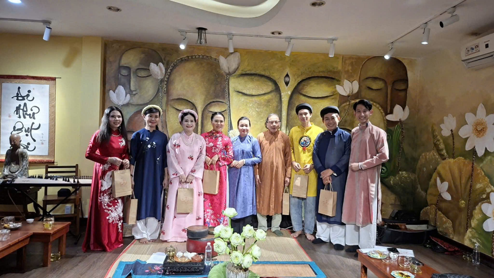 Hương trà kết nối Ca trù, Chầu văn và thơ ca - ảnh 5