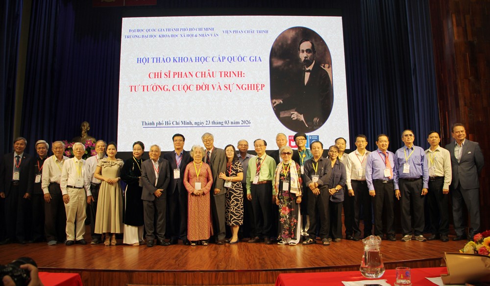 Hội thảo quốc gia về tư tưởng, cuộc đời và sự nghiệp chí sĩ Phan Châu Trinh - ảnh 15