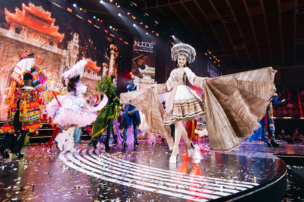 Rực rỡ sắc màu văn hoá tại đêm trình diễn “Dances of Vietnam” - Miss World Vietnam 2025 - ảnh 2