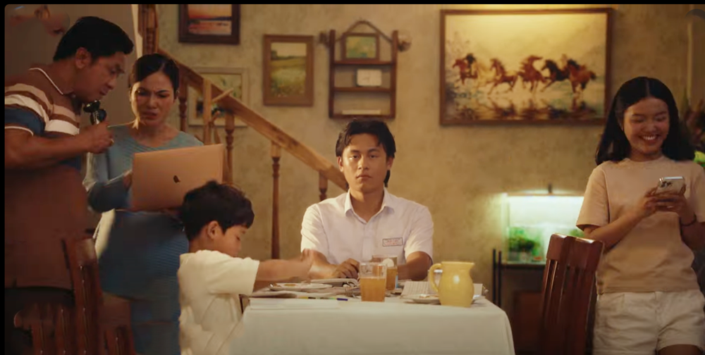 Trường Đại học Văn Lang ra mắt phim “Nơi bạn thật sự được nhìn thấy” - ảnh 1