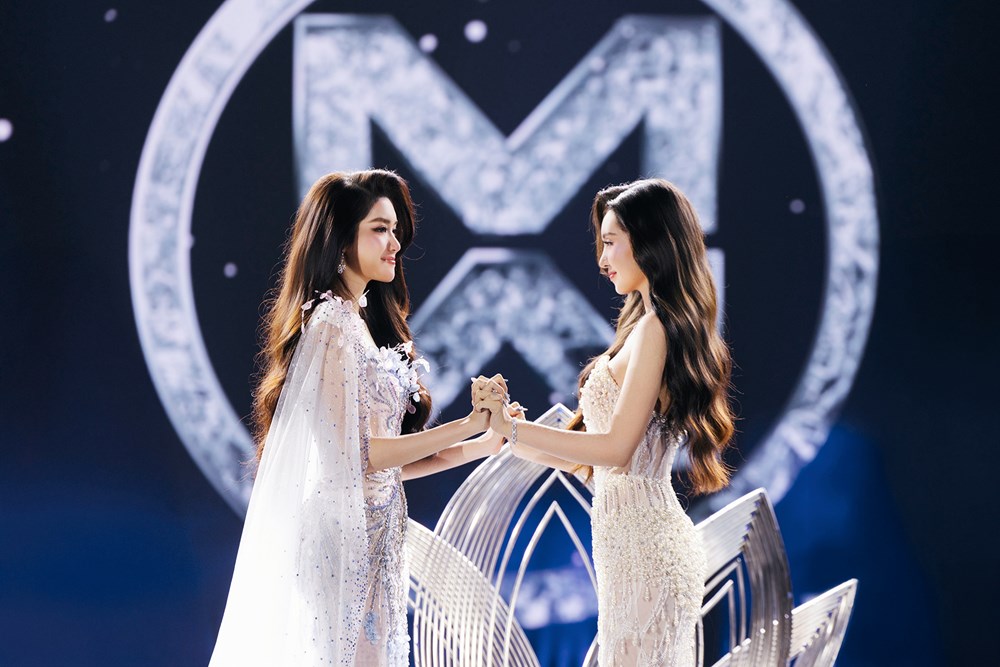 Phan Phương Oanh đăng quang Miss World Vietnam 2025 - ảnh 16