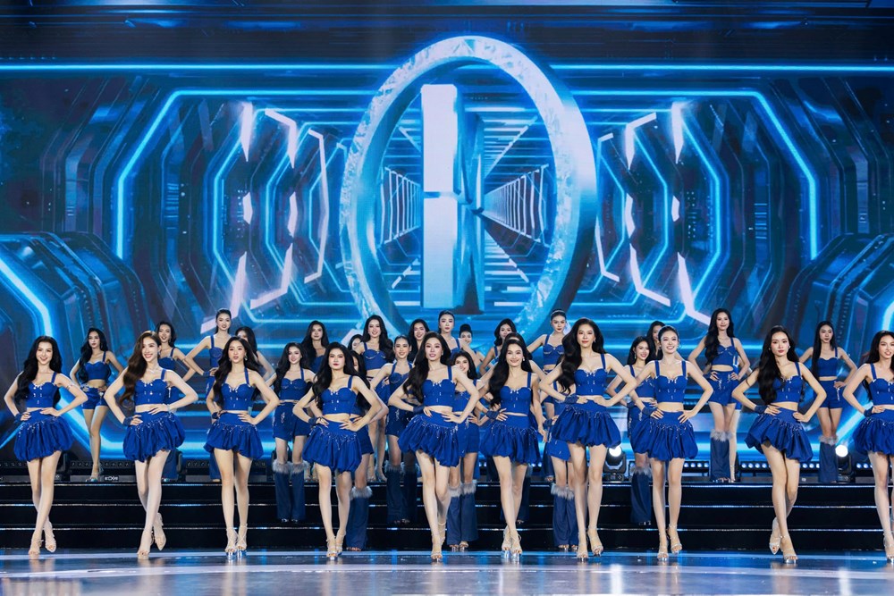 Phan Phương Oanh đăng quang Miss World Vietnam 2025 - ảnh 8