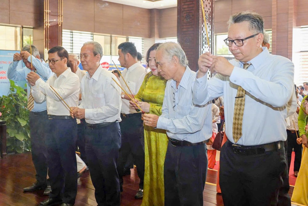 Họp mặt tưởng niệm 46 năm Ngày mất Chủ tịch Tôn Đức Thắng - ảnh 1