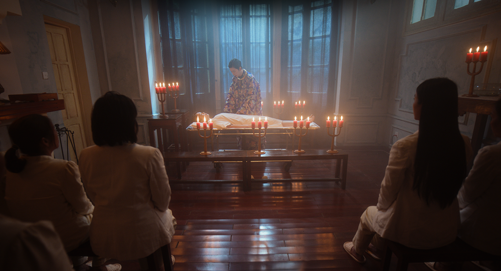 Xuân Lan vào vai phản diện, thực hiện nhiều nghi lễ cõi âm trong ‘Thẩm mỹ viện âm phủ’ - ảnh 2