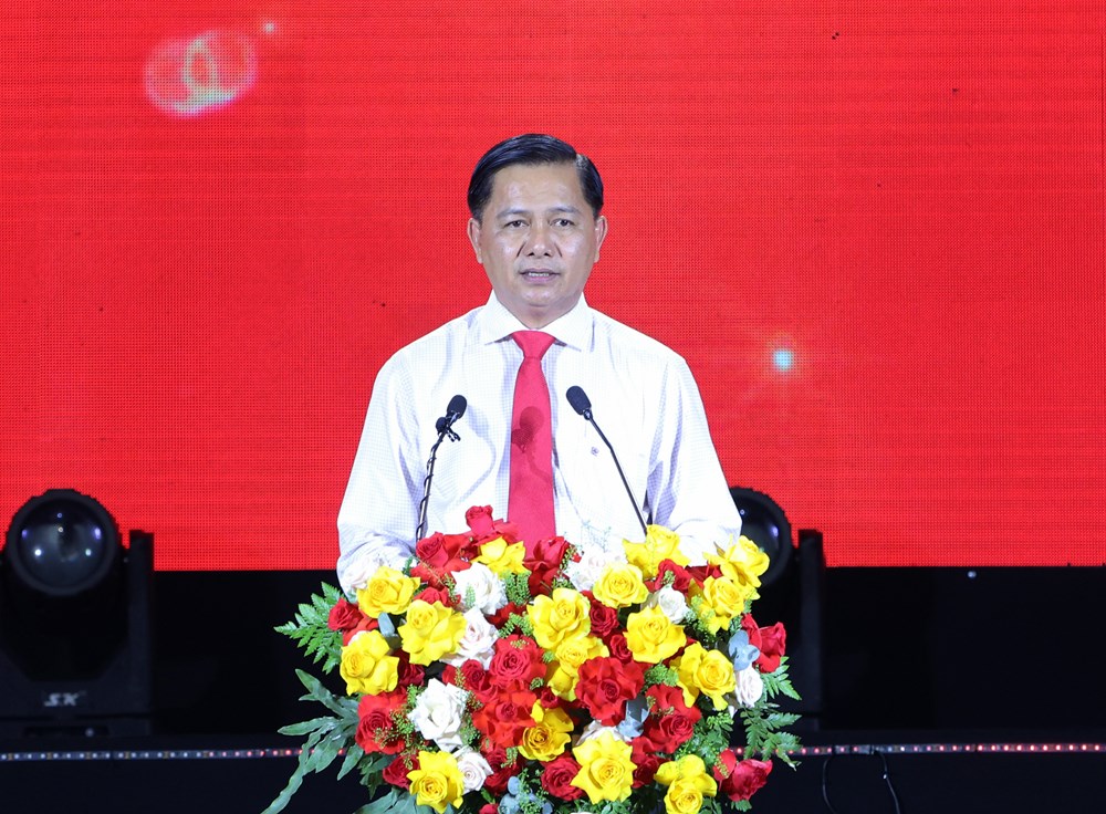 Vĩnh Long phát động đợt sinh hoạt chính trị sâu rộng - ảnh 1