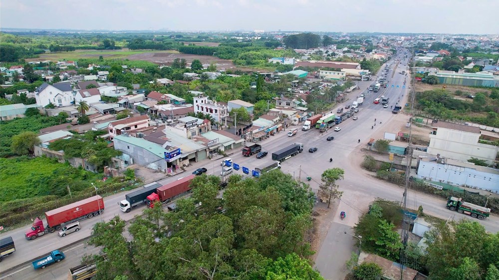 Khơi dậy tinh thần “hộ quốc an dân, tốt đời đẹp đạo” để Đồng Nai phát triển bền vững - ảnh 3