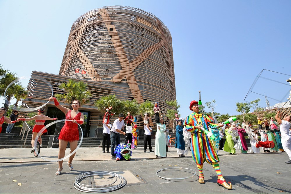 TP.HCM mời tham quan Rạp Xiếc và Biểu diễn đa năng Phú Thọ - ảnh 2