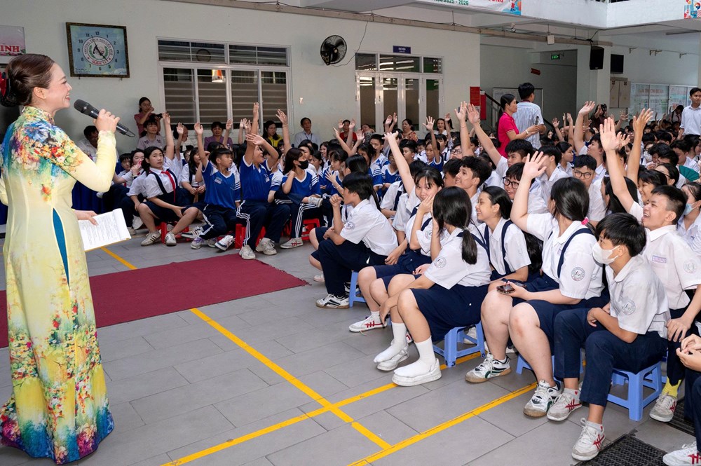 Sân khấu hóa tuyên truyền xây dựng văn hóa ứng xử cho học sinh - ảnh 3