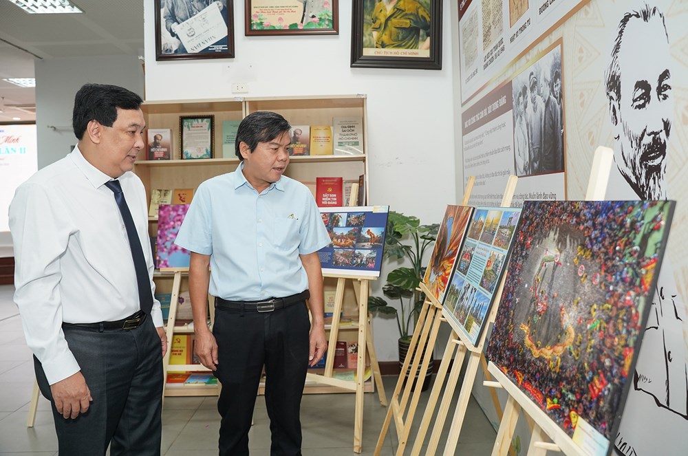 Ảnh chụp Công viên tưởng niệm nạn nhân Covid-19 đoạt giải Nhất cuộc thi “TP.HCM – Sắc màu mới” - ảnh 4