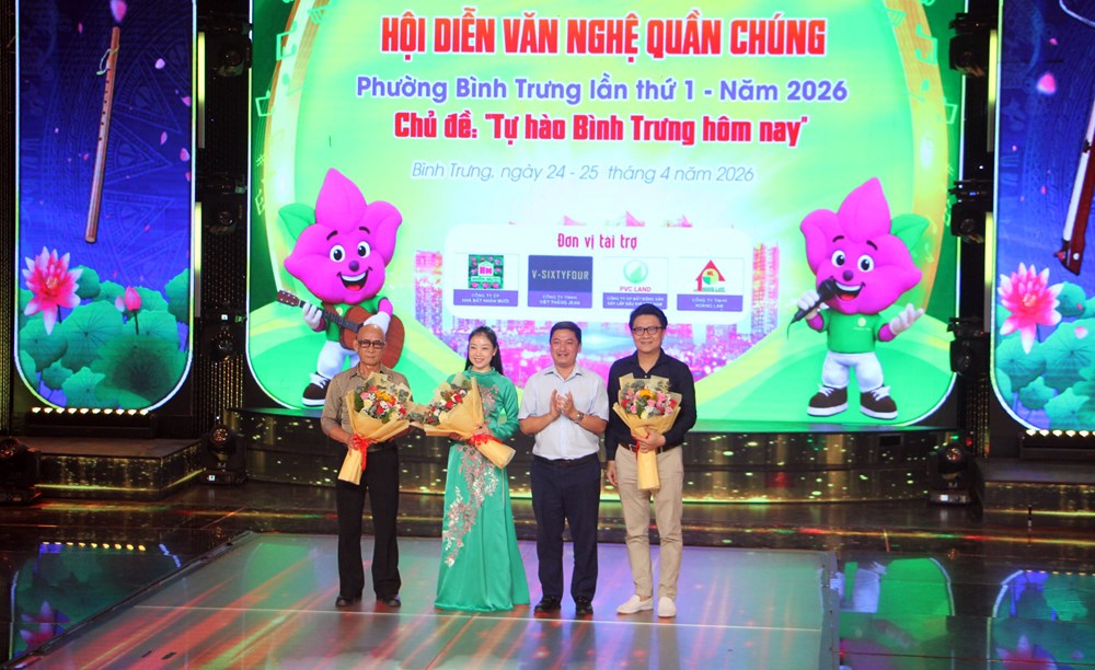 Sôi nổi Hội diễn văn nghệ quần chúng phường Bình Trưng lần I - ảnh 2