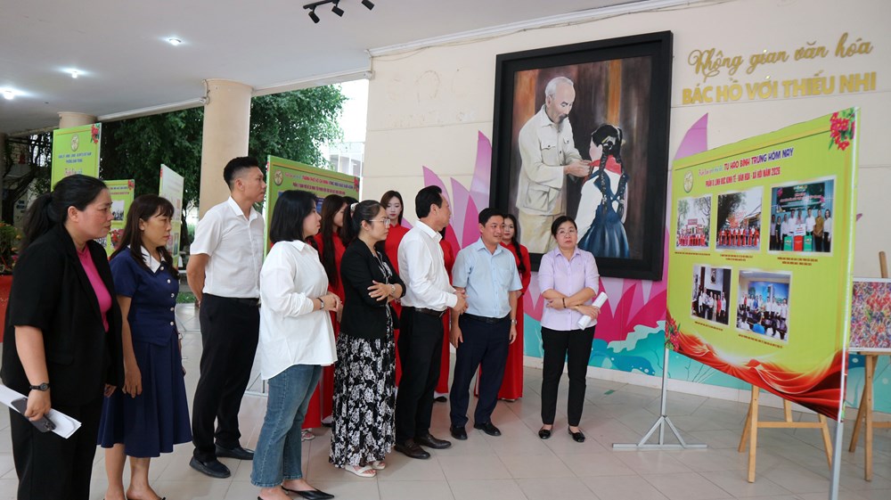 Sôi nổi Hội diễn văn nghệ quần chúng phường Bình Trưng lần I - ảnh 4