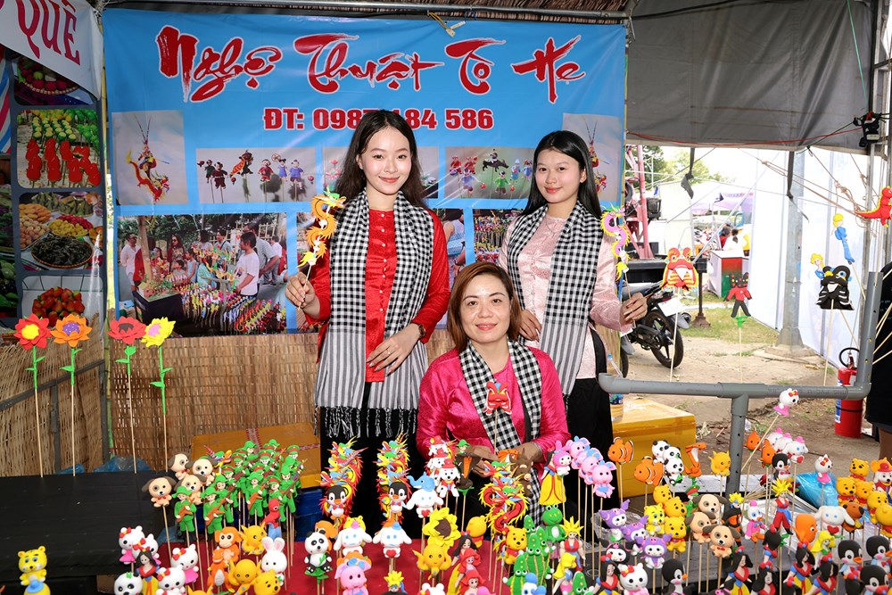 Tôn vinh “Hương vị đất trời” tại Lễ hội Bánh dân gian Nam Bộ - ảnh 9